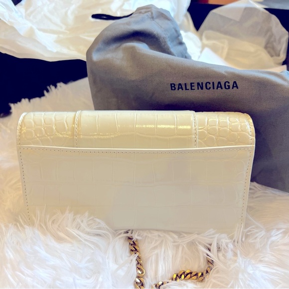 Balenciaga women’s hourglass wallet on a chain crocodile embossed - Picture 5 of 7
